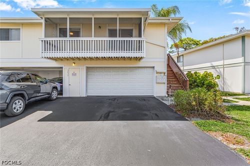 apt-4-5839 Vancouver Cir, Fort Myers, FL, 33907-5325 | Card Image
