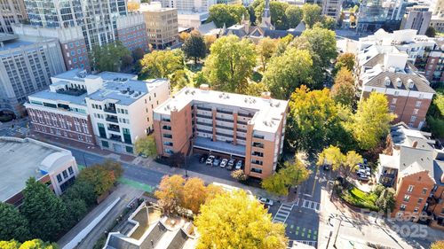 apt-2-224 N Poplar St, Charlotte, NC, 28202-1685 | Card Image