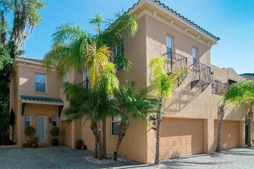 2907 Hansen Manor Ln, TAMPA, FL, 33611-2858 | Card Image