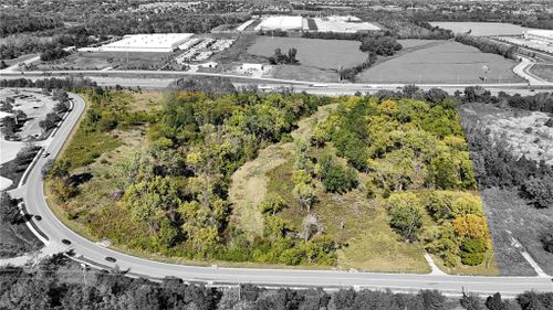 2401 Coronado Dr, Blue Springs, MO, 64029-9436 | Card Image