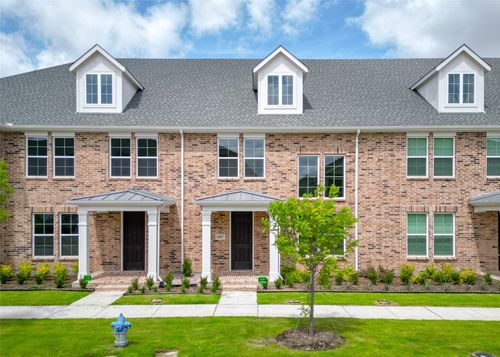 8917 Scarp Hill Ln, Frisco, TX, 75035-1887 | Card Image