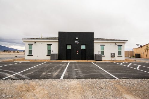 apt-2-1140 Sixshooter Ave, Pahrump, NV, 89048-7556 | Card Image