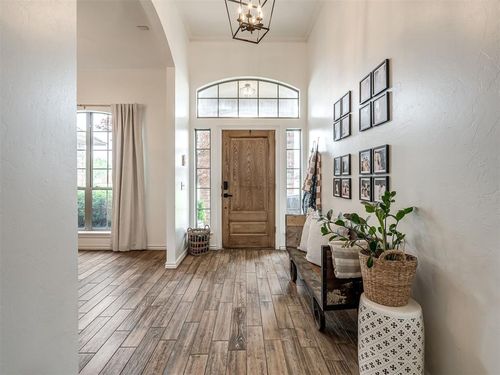 10401 Joseph Way, Yukon, OK, 73099-9187 | Card Image