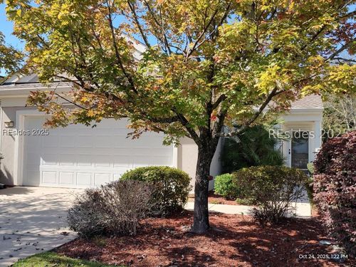 4 Erne Ct, Bluffton, SC, 29909-6095 | Card Image