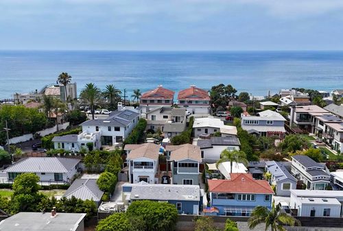 spc-6-159 Diana St, Encinitas, CA, 92024-1471 | Card Image