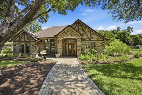 2 Meandering Way, Round Rock, TX, 78664-9619 | Card Image