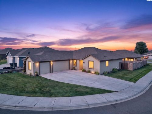 6018 Cotswold Ln, Pasco, WA, 99301-0001 | Card Image