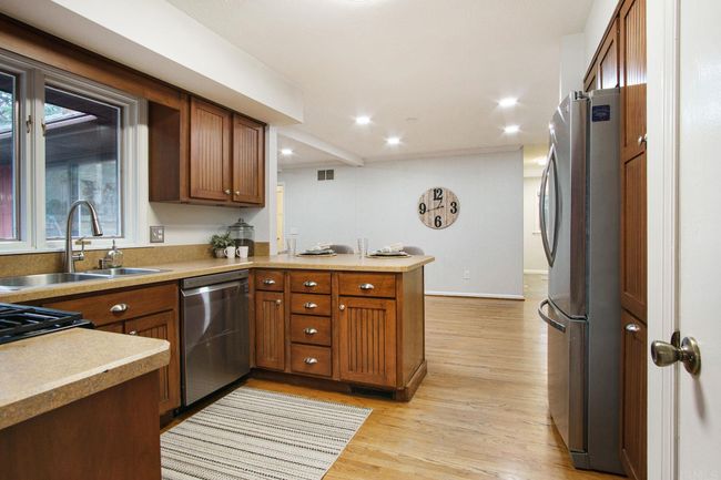 52160 Fieldstone Ln, House other with 5 bedrooms, 3 bathrooms and null parking in Granger IN | Image 9