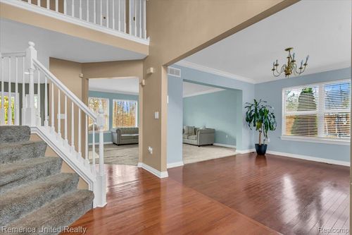 35901 Abbey Ct, Romulus, MI, 48174-6348 | Card Image