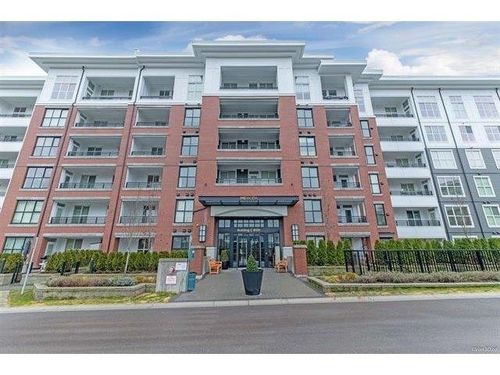 c523-8150 207 St, Langley, BC, V2Y4J4 | Card Image
