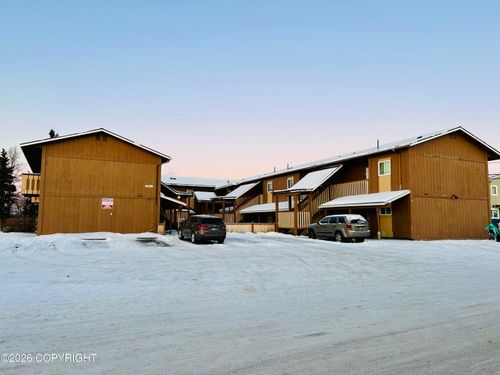 3911 E 7th Ave, Anchorage, AK, 99508-2634 | Card Image