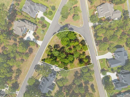 484 Emerald Valley Dr, Shallotte, NC, 28470-5294 | Card Image