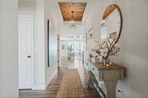 18375 W 205th Ter, Spring Hill, KS, 66083 | Card Image