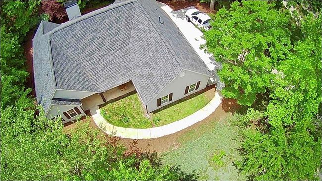 7675 Lanier View Rdg, House other with 3 bedrooms, 2 bathrooms and 2 parking in Cumming GA | Image 51