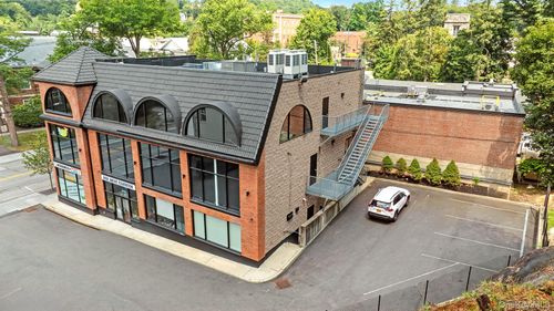 111 E Main St, Mount Kisco, NY, 10549-2340 | Card Image