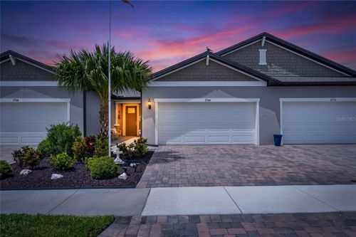 3766 Laughing Dove Ave, SUN CITY CENTER, FL, 33573-7188 | Card Image