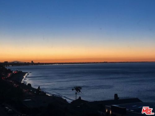 1-18203 Coastline Dr, Malibu, CA, 90265 | Card Image