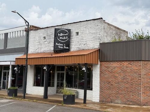 122 W 1st St, Mountain View, MO, 65548-8291 | Card Image