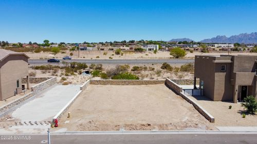 4038 Lasso Loop, Las Cruces, NM, 88005-0824 | Card Image