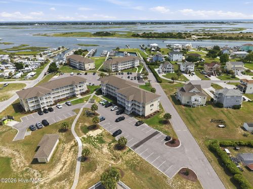 c21-650 Cedar Point Blvd, Cedar Point, NC, 28584-8228 | Card Image