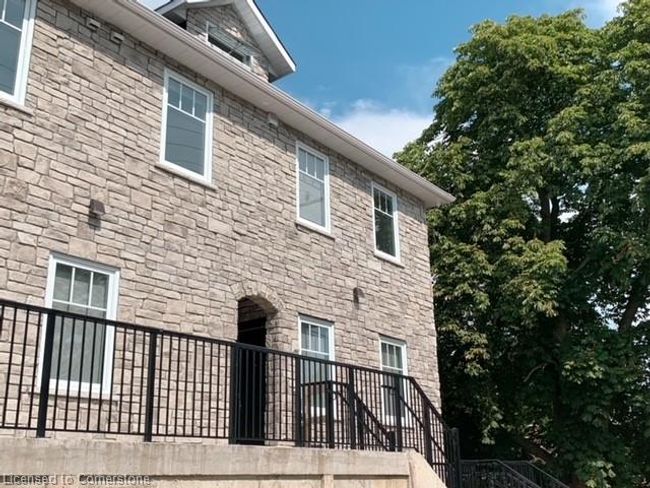 302 - 150 Alma St, House attached with 2 bedrooms, 2 bathrooms and 1 parking in Rockwood ON | Image 14