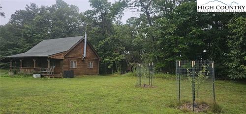 749 Bluebird Ln, Laurel Springs, NC, 28644-8384 | Card Image