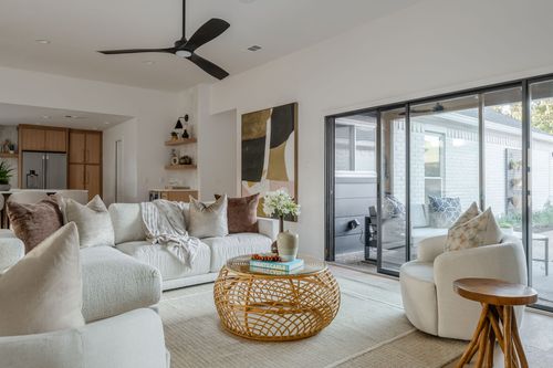 6423 Wrenwood Dr, Dallas, TX, 75252-2525 | Card Image