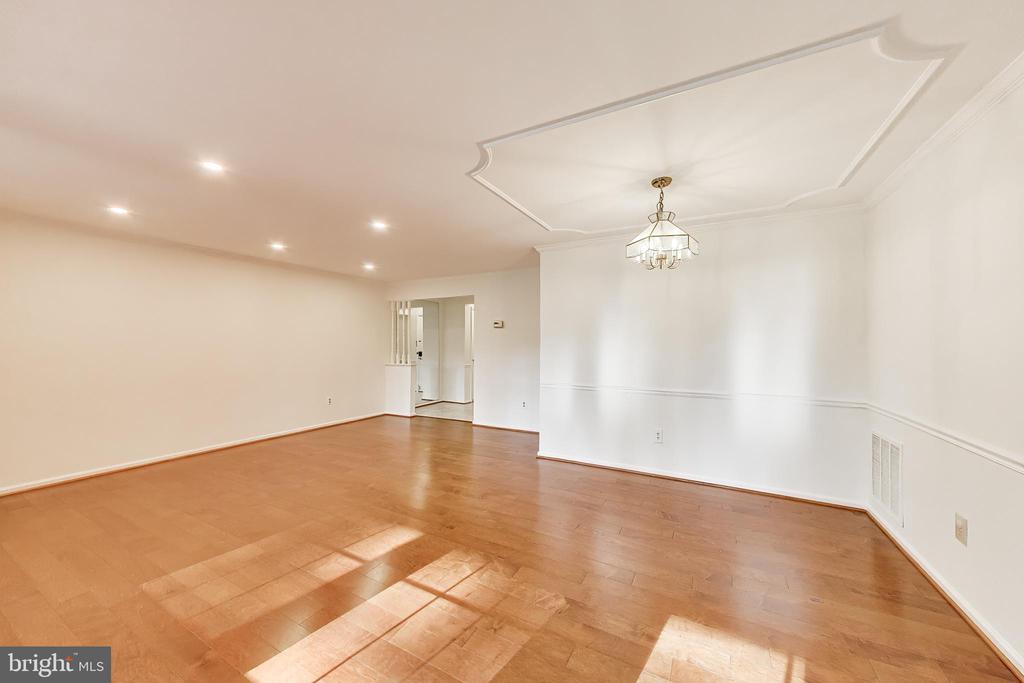 Residential Lease in ROCKVILLE 5