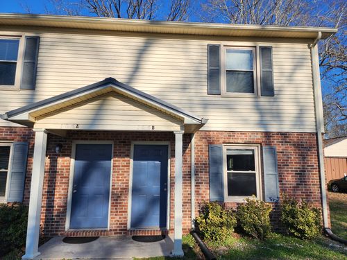 b-105 Helen St, Tullahoma, TN, 37388-2601 | Card Image