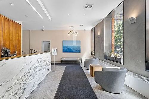 c-205-250 Mercer St, New York, NY, 10012-1154 | Card Image