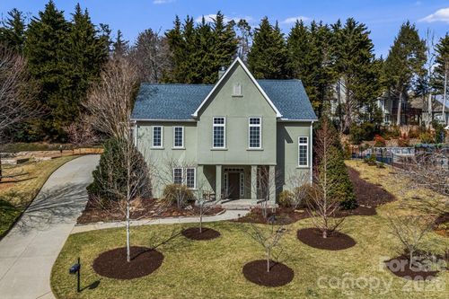 405 Mistletoe Trl, Hendersonville, NC, 28791-2167 | Card Image