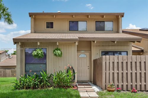 2112 Sw 81st Way, Davie, FL, 33324-5453 | Card Image