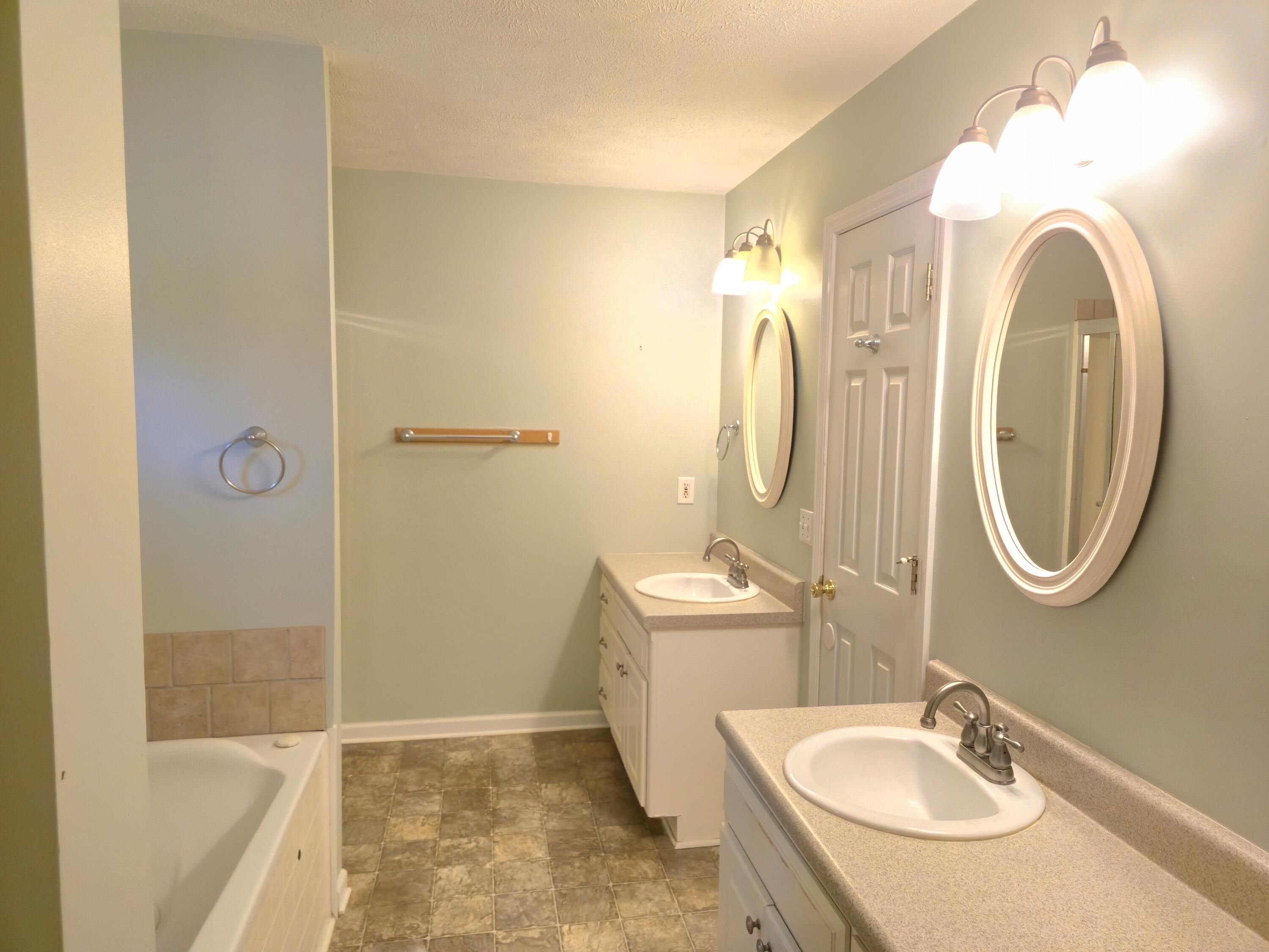 Residential in Caledonia 3