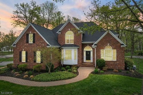 85 Catskill Ct, Belle Mead, NJ, 08502-4528 | Card Image