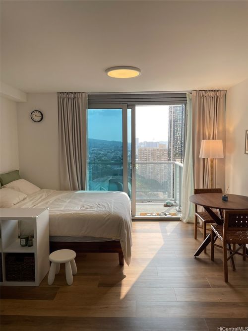 apt-2109-1515 Liona St, Honolulu, HI, 96814-7005 | Card Image