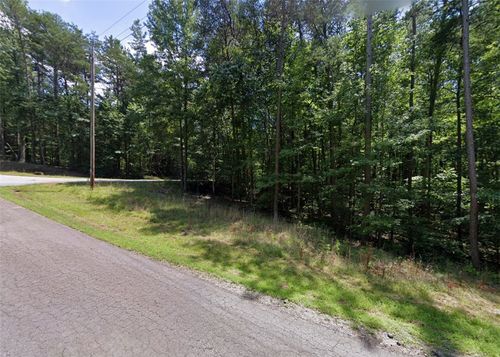 135 Nottingham Dr, Westminster, SC, 29693-5633 | Card Image