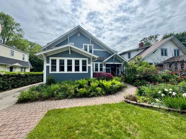 1350 Saint Johns Ave, House other with 5 bedrooms, 2 bathrooms and 2 parking in Highland Park IL | Image 53