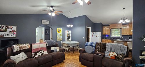 408 County Road 449, Dutton, AL, 35744-8621 | Card Image
