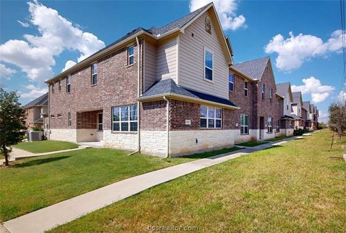 2001 Harvey Mitchell Pkwy S, College Station, TX, 77840-5102 | Card Image