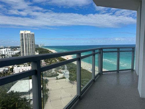 ph5-7135 Collins Ave, Miami Beach, FL, 33141-3238 | Card Image