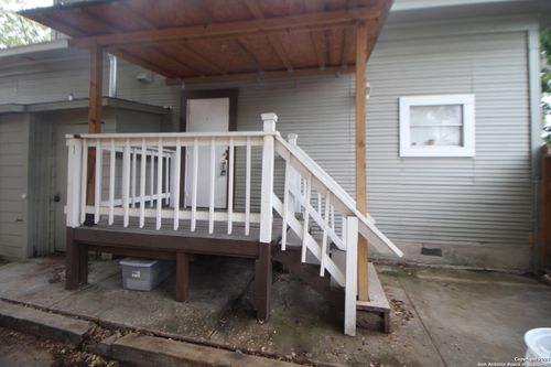 201-232 Cornell Ave, San Antonio, TX, 78201-6464 | Card Image