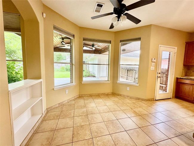 2716 W Oaks Cir E, House other with 4 bedrooms, 4 bathrooms and 2 parking in Pearland TX | Image 10