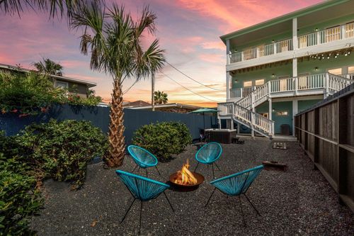2307 Avenue P, Galveston, TX, 77550-7931 | Card Image