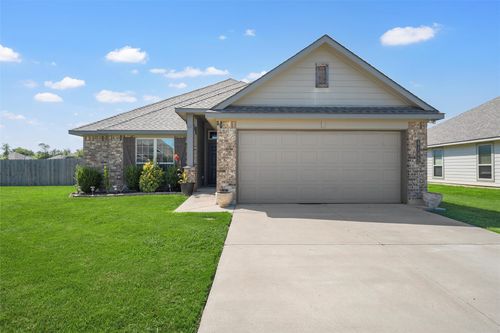 4145 Riata Ranch Rd, Waco, TX, 76705-3810 | Card Image