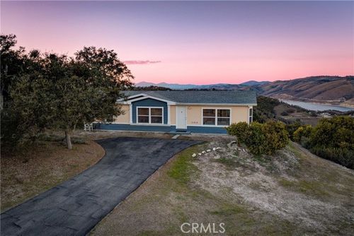 11315 Nacimiento Lake Dr, Bradley, CA, 93426-9658 | Card Image