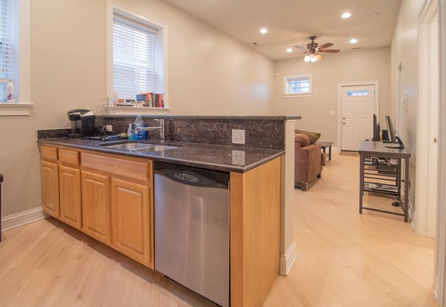 UNIT-2N - 1428 Walton St, Condo with 1 bedrooms, 1 bathrooms and null parking in CHICAGO IL | Image 6