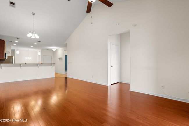 1562 Palmina Loop, Condo with 3 bedrooms, 2 bathrooms and 1 parking in Myrtle Beach SC | Image 5