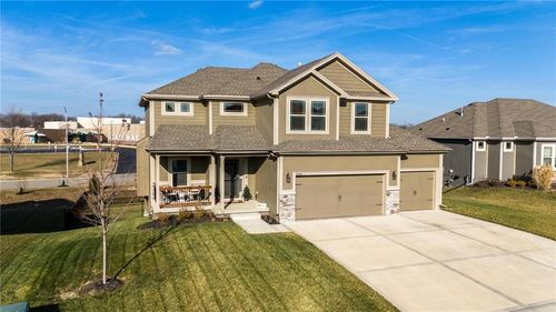 3528 Ne 91st Ter, Kansas City, MO, 64156-1146 | Card Image