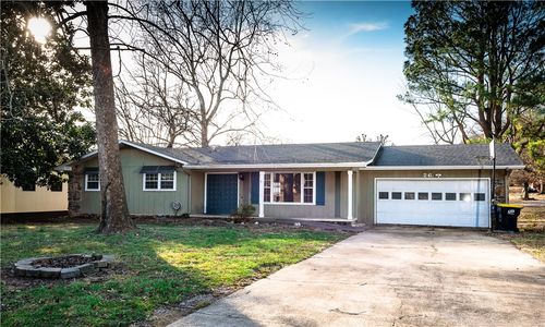 26 Ozark Dr, Harrison, AR, 72601-1942 | Card Image