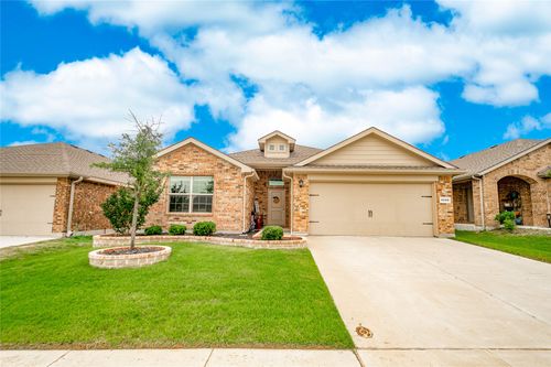 9205 Doverglen Dr, Fort Worth, TX, 76131-1876 | Card Image